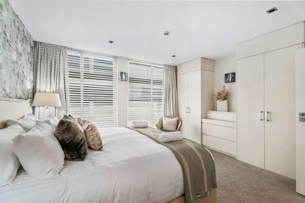 Pembroke Luxury Apartment Wanaka Ngoại thất bức ảnh